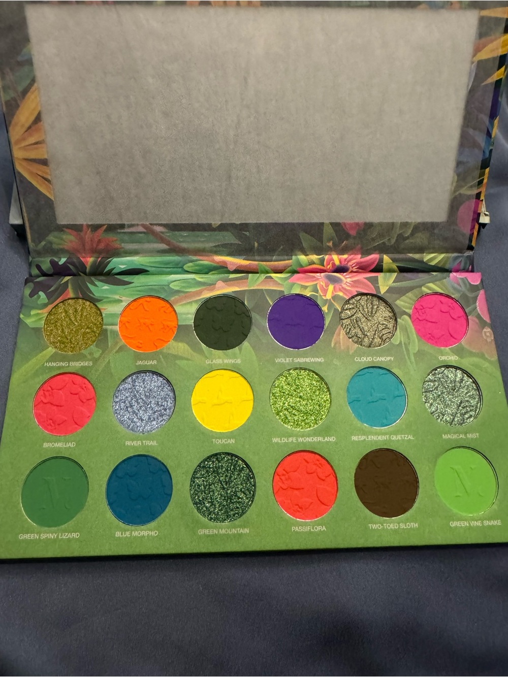 Nomad Cosmetics Bosque Nuboso de Monteverde COSTA RICA Palette